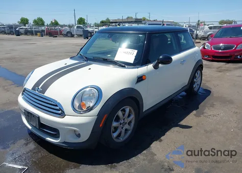 2013 Mini Hardtop Cooper из США, поврежденный, VIN WMWSU3C59DT544374